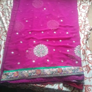 Pink Saree With Beautiful Sliver Flowers Design