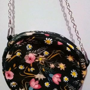 Black Sling Bag(Free Delivery)