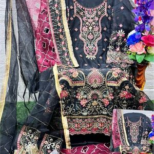 New Staylish Pakistani Poshaq Dresses Beautiful Dr