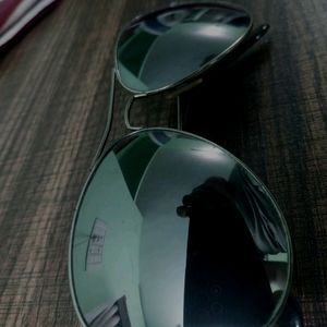 SILVER REFLECTIVE SUNGLASS