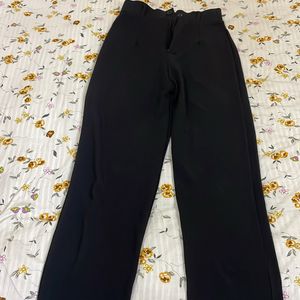 Black Staright Fit Trouser