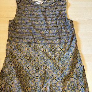 Sleeveless kurti