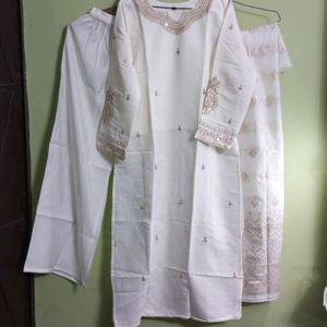 Fixed Price New/Unused Embroidered Kurta Set