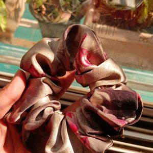 Handmade Scrunchies – Soft, Durable, and Stylish H