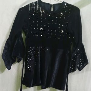 Free Gift This Beautiful Party Top