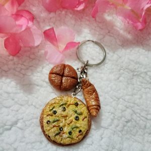 handmade food keychain 🥐🫓🍕