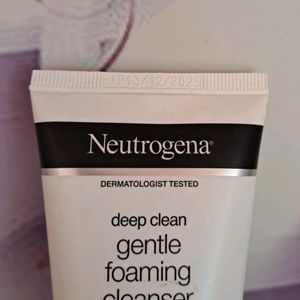 Neutrogena Gentle Foaming Cleanser