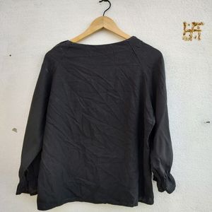 Black Corian Top