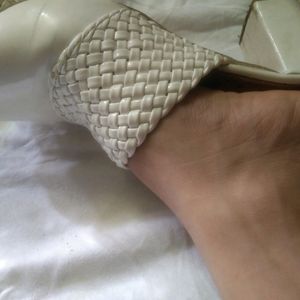 White Heel Women