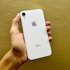 Apple iPhone XR