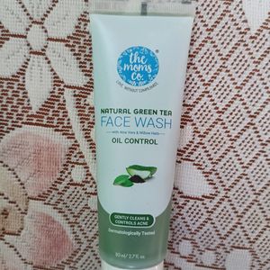 The Moms Co. Natural Green tea Face Wash Of 80ml