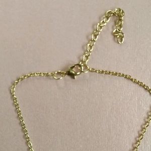 Chain Pendant