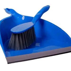 Dust Pan With Brush