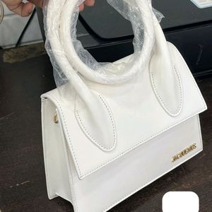 JACQUEMUS LE CHIQUITO SLINGBAG NEW IN WHITE