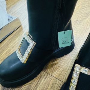 Ket Imported Luxurious Women Boots