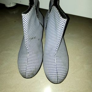 Bata Black And White Checked Boot With Heels