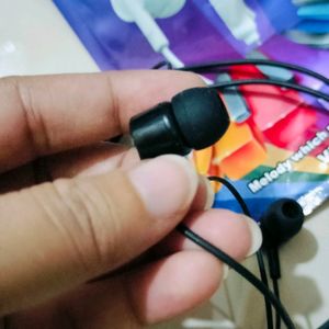 Earphone