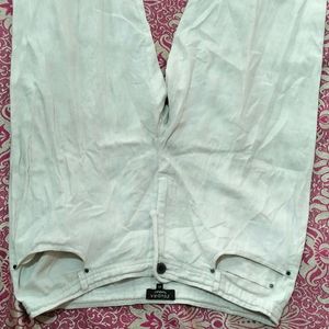 2 White Lower At Very Good Condition