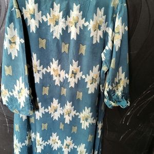 Woman's Kurta, L , Size