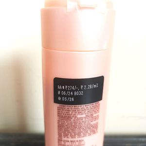 Lakme Peach Milk Face Moisturizer