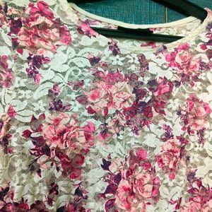 Floral Printed Top..