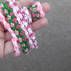 Flower Thread Braclete