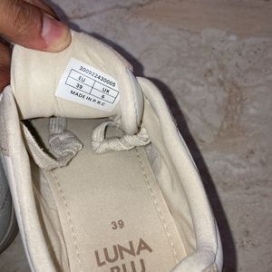 Luna Blu Casual OffWhite And Beige Sneakers