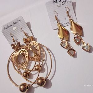 Set Of Two Golden Party Earrings