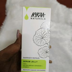 Nykaa Naturals Barrier Repair Serum Jelly