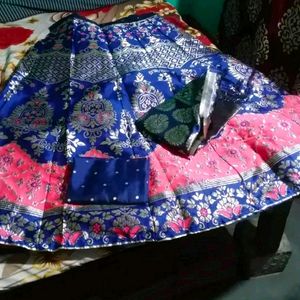 LATEST FANCY SELF DESIGN LAHENGA CHOLI with unstic