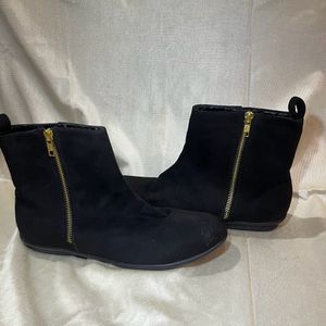 Women Black Regular Boots