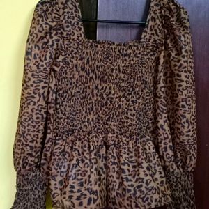 Harpa Animal Print Top