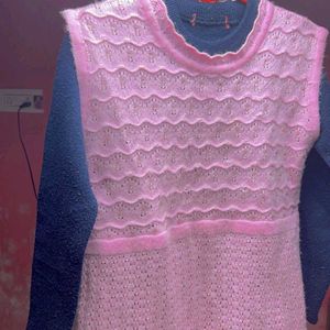 WOOLEN PINK AND PURPLE 2 Top  Inner