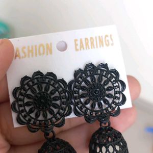 Black Jhumki Earing