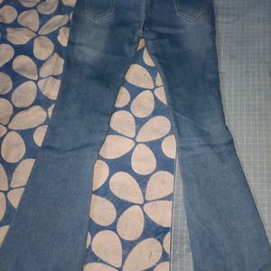 Bootcut Jeans