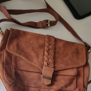 SHOULDER BAG/SLING BAG