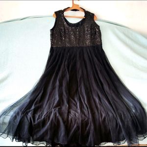 Black Wedding party Wear Gown Size issue