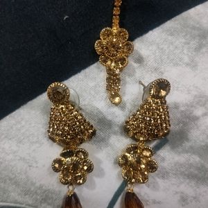 Golden Earrings With Cute Maang Teeka