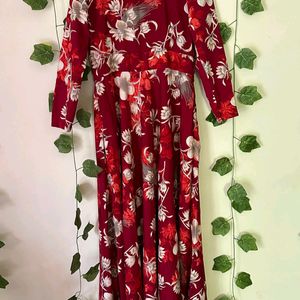 Long Dress With Floral Prints , Long Sleeve , Very Comfortable To Wear