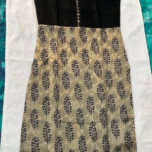 Sleeveless Black Ethnic Kurta