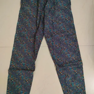 Price drop- Multicolored Printed Pant for women