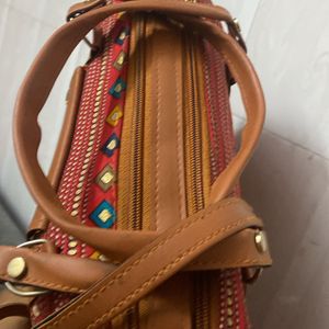 Women’s Aesthetic Bag