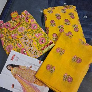 Beautiful Navakar Brand Kurti Set 36 Size L