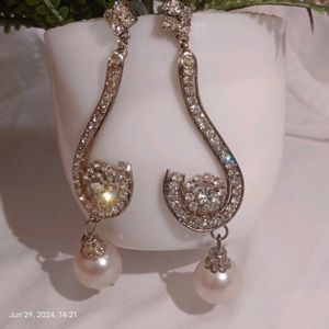 Artificial Pearl & Stone Necklace Set