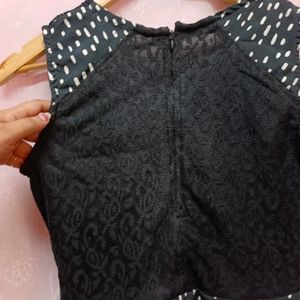 30rs Of On 🚚 Lacy Black Comfy Dress (Women's)