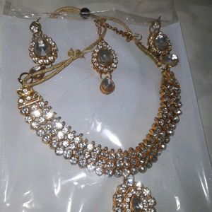 Golden Necklace For Wedding