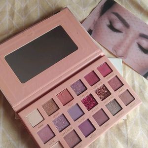 Nude Eyeshadow Palette