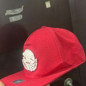 Snapback Unisex stylish Red cap