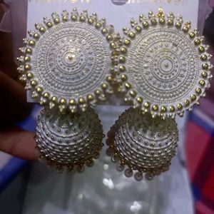 White Jhumka