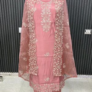 Peach Beautiful Unstitched Kurta Set 😻😻🫶🫠🫠